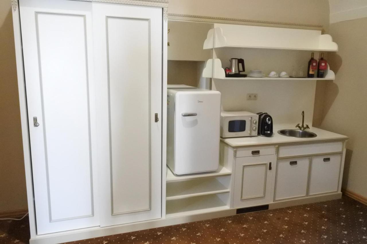 Hotel Gino Park Palace Považská Bystrica Buitenkant foto